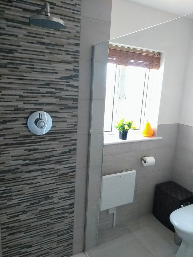 Apartamento Rosies Clifden Exterior foto